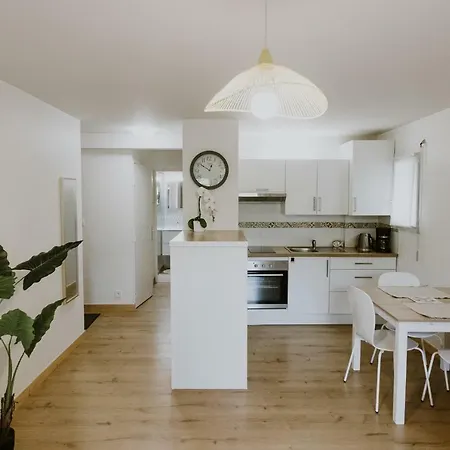 Appartement 4 Personnes Jardin Et Parking Vannes Exterior foto
